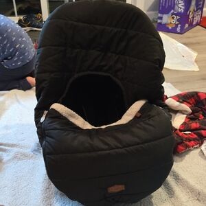 JJ Cole Black Car Seat Cover with Brown Accent